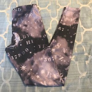 🌺Ouija Board leggings